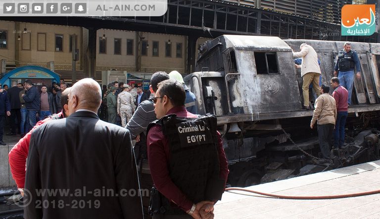 الحريق اندلع نتيجة اصطدام جرار بصدادة في محطة قطارات مصر