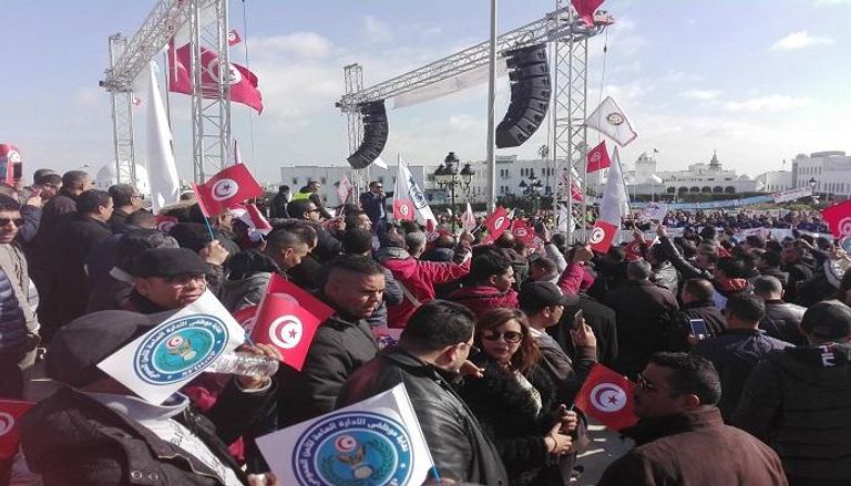 جانب من مظاهرة أفراد الأمن التونسي