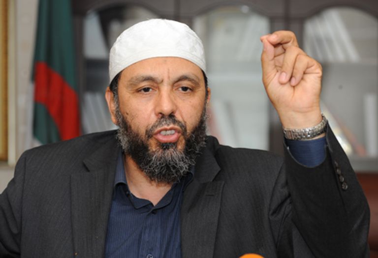 عبدالله جاب الله رئيس حزب العدالة والتنمية الإخواني في الجزائر مظاهرات في الجزائر ضد الولاية الخامسة