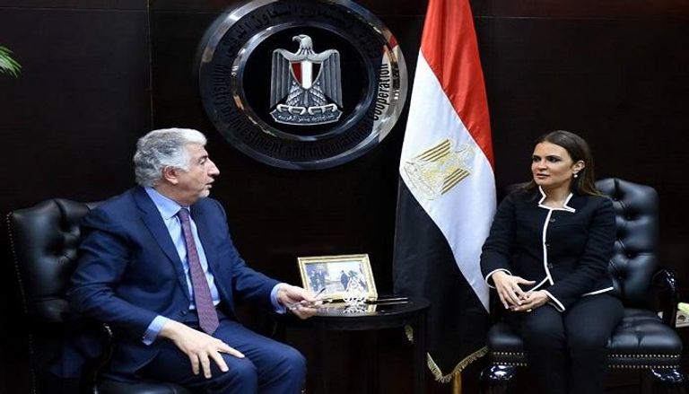 وزيرة الاستثمار بمصر والرئيس التنفيذي للمؤسسة الدولية الإسلامية