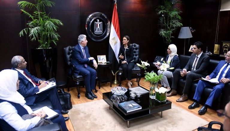 وزيرة الاستثمار بمصر والرئيس التنفيذي للمؤسسة الدولية الإسلامية
