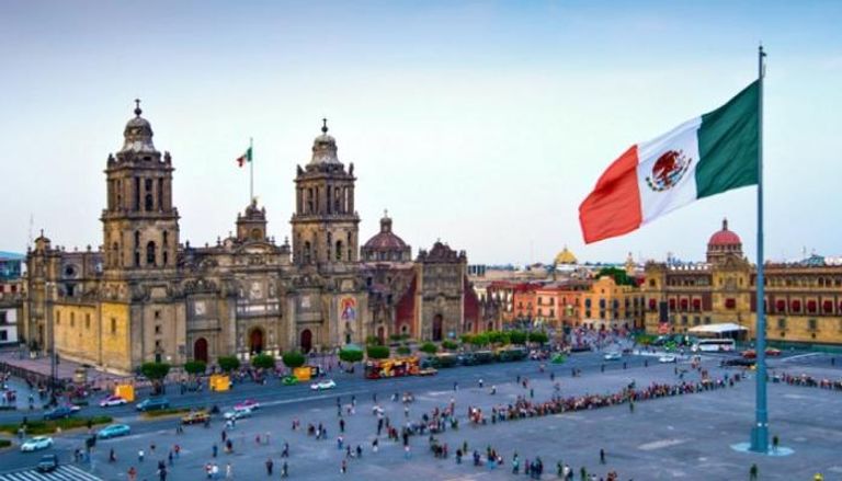 المكسيك تستهدف فرض رسوم على منتجات أمريكية