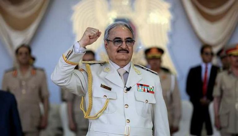 خليفة حفتر القائد العام للجيش الوطني الليبي 