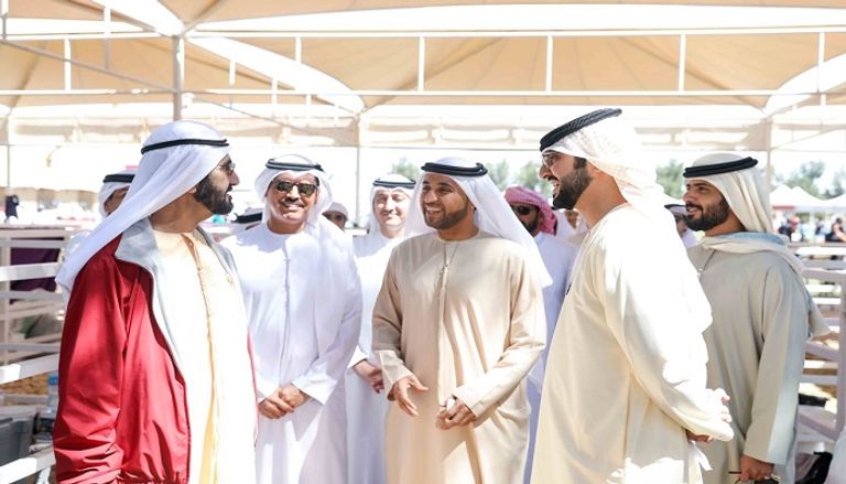  الشيخ محمد بن راشد آل مكتوم خلال لقائه الملك حمد بن عيسى آل خليفة