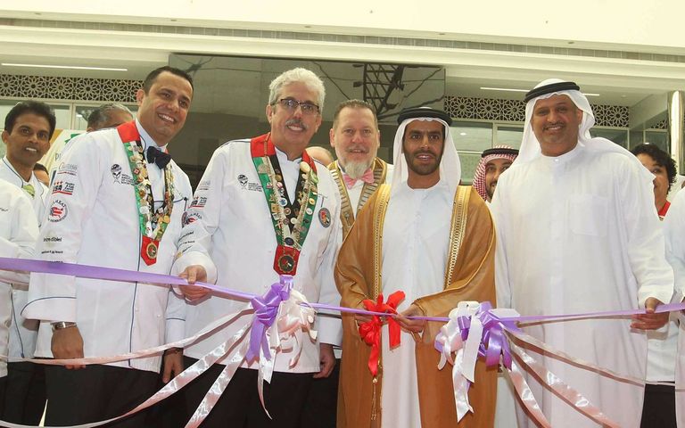 2000 طاهٍ من جميع العالم يشاركون في مسابقة "إكسبو كولينير الإمارات"