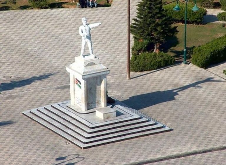 نصب الجندي المجهول وسط غزة