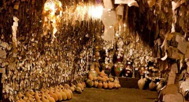 متحف القلوب المحطمة