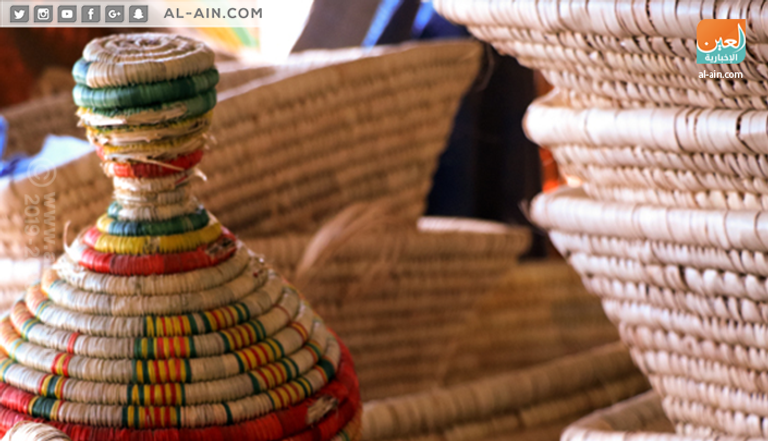 السلال الإثيوبية تستخدم في تقديم الطعام وتخزين الملابس