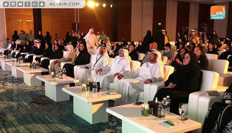 انطلاق الدورة الثانية من مؤتمر المرأة الإماراتية في أبوظبي
