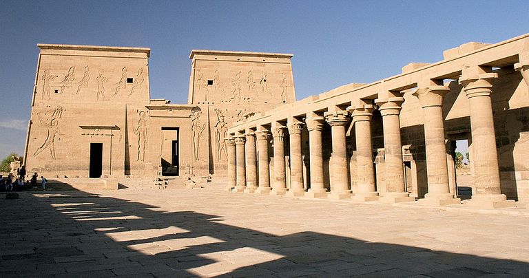 معبد "فيلة" في منطقة أسوان المصرية