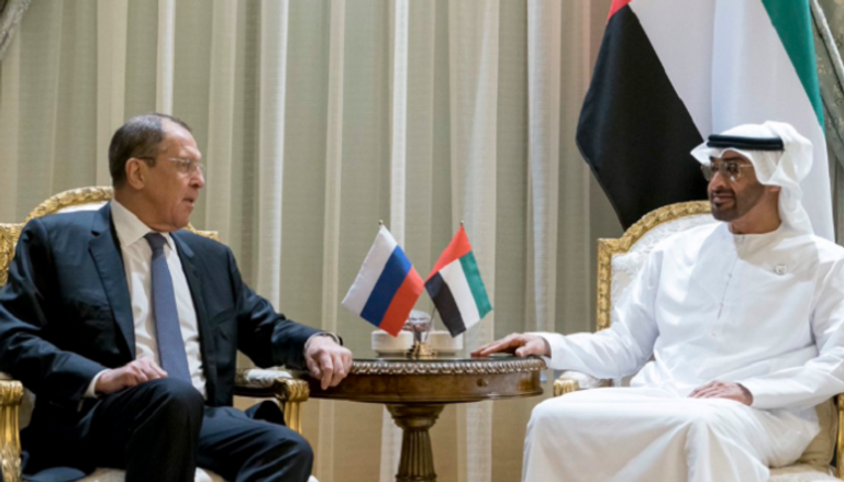 الشيخ محمد بن زايد يستقبل وزير الخارجية الروسي