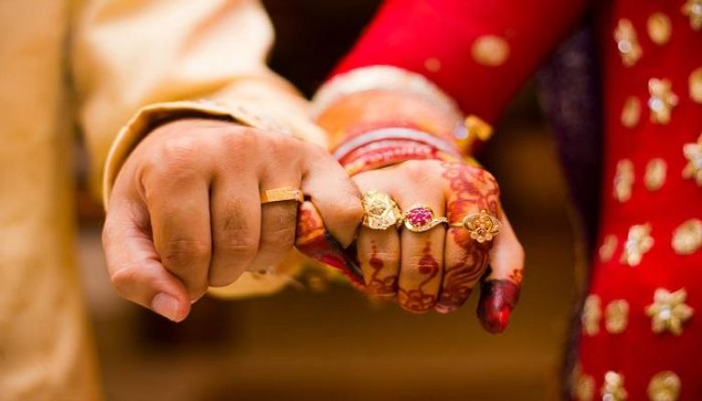 الزواج يرفع الطلب الهندي على استيراد الذهب