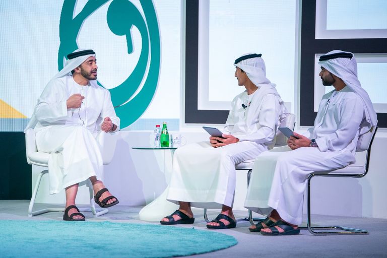 عبدالله بن زايد يدشن أول منطقة حرة إبداعية في كليات التقنية بدبي