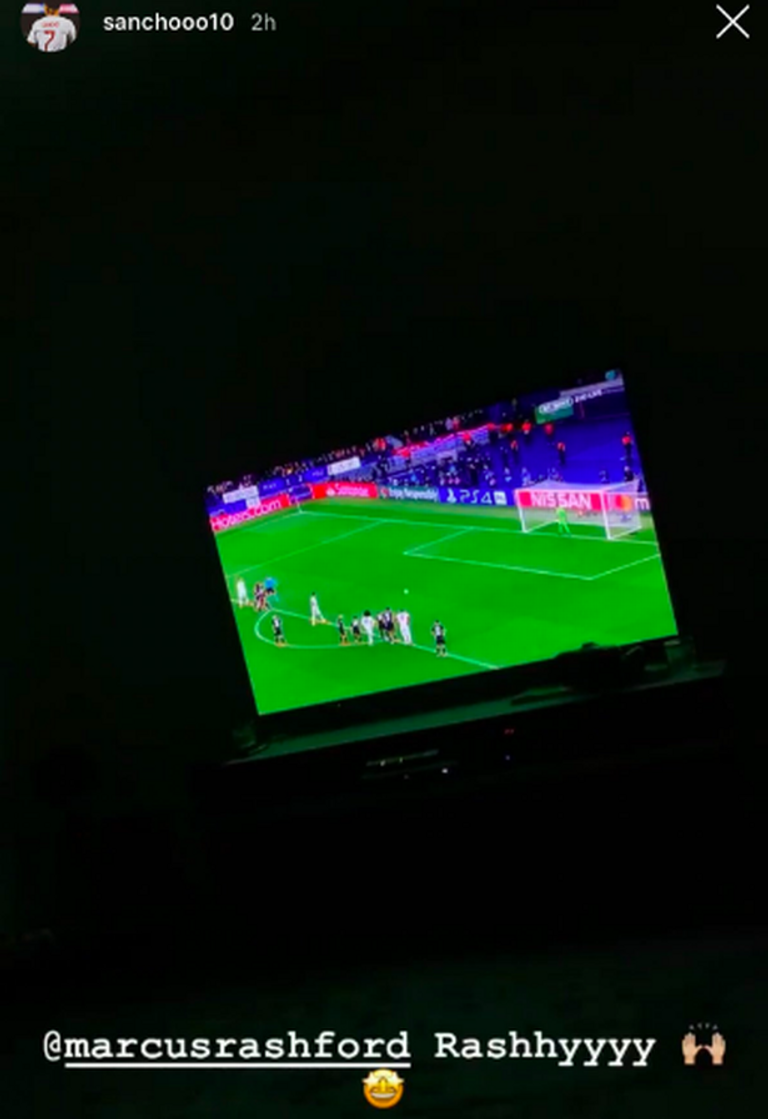 احتفال سانشو بهدف راشفورد جادون سانشو لاعب بروسيا دورتموند