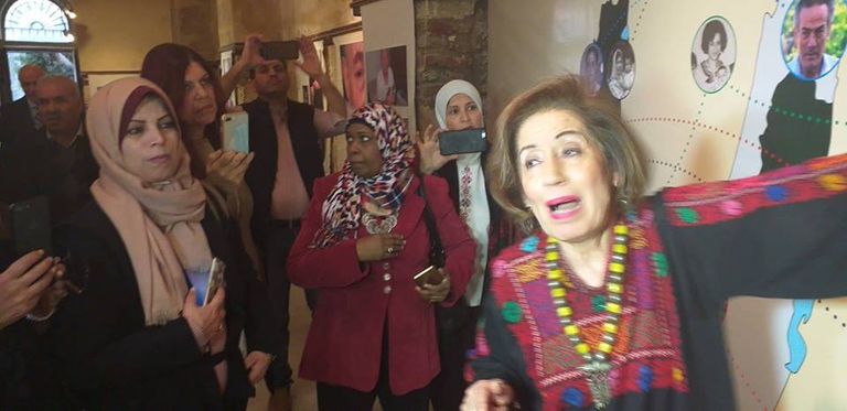 كورال عباد الشمس 