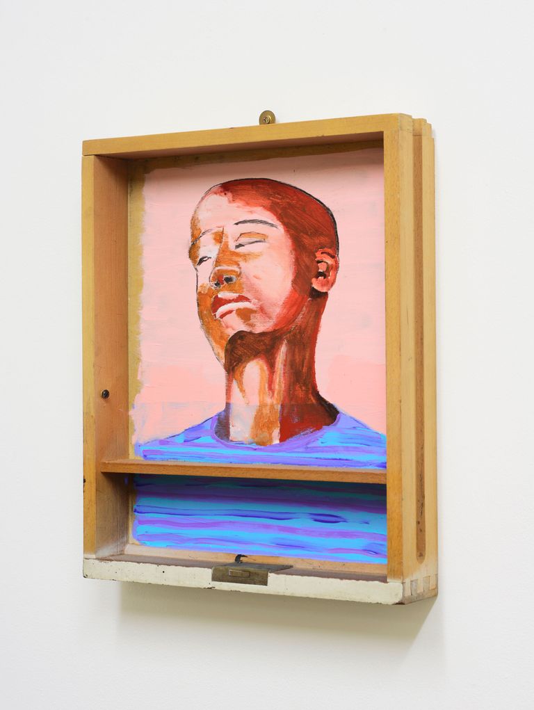 أحد الأعمال المعروضة في بينالي الشارقة