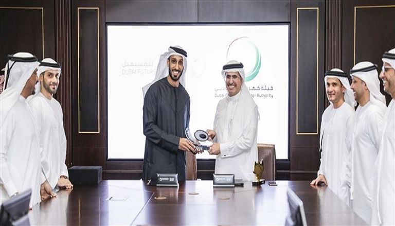 "ديوا" ودبي للمستقبل يتفقان على تشغيل متحف المستقبل بالطاقة الشمسية