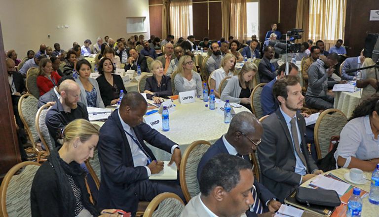 جانب من المؤتمر الصحفي للمسؤول الأممي