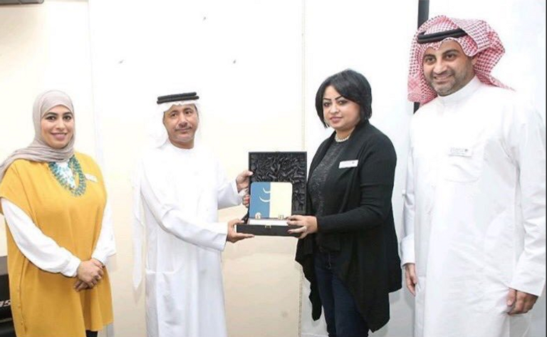 الفنان الإماراتي حميد سمبيج