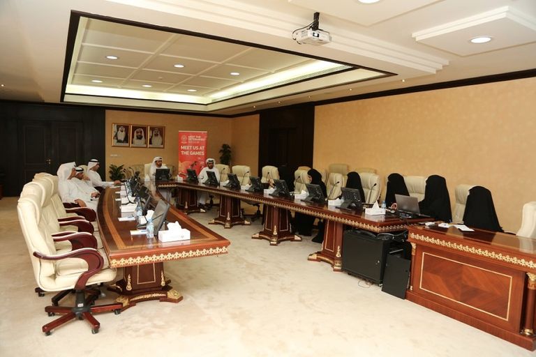 بلدية مدينة العين تستقبل الأولمبياد الخاص بـ513 متطوعا