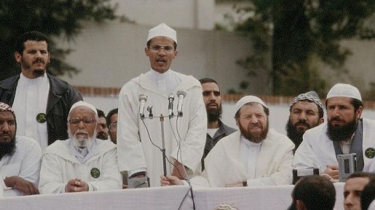 إرهابيو الجبهة المنحلة الحراك الشعبي في الجزائر خلال 57 عاما