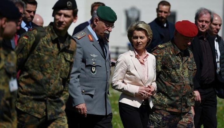 أورسولا فون دير لاين وزيرة الدفاع الألمانية - أرشيفية