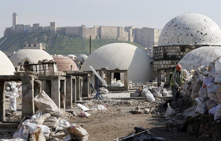  أسواق حلب القديمة تحاول النهوض من بين الأنقاض