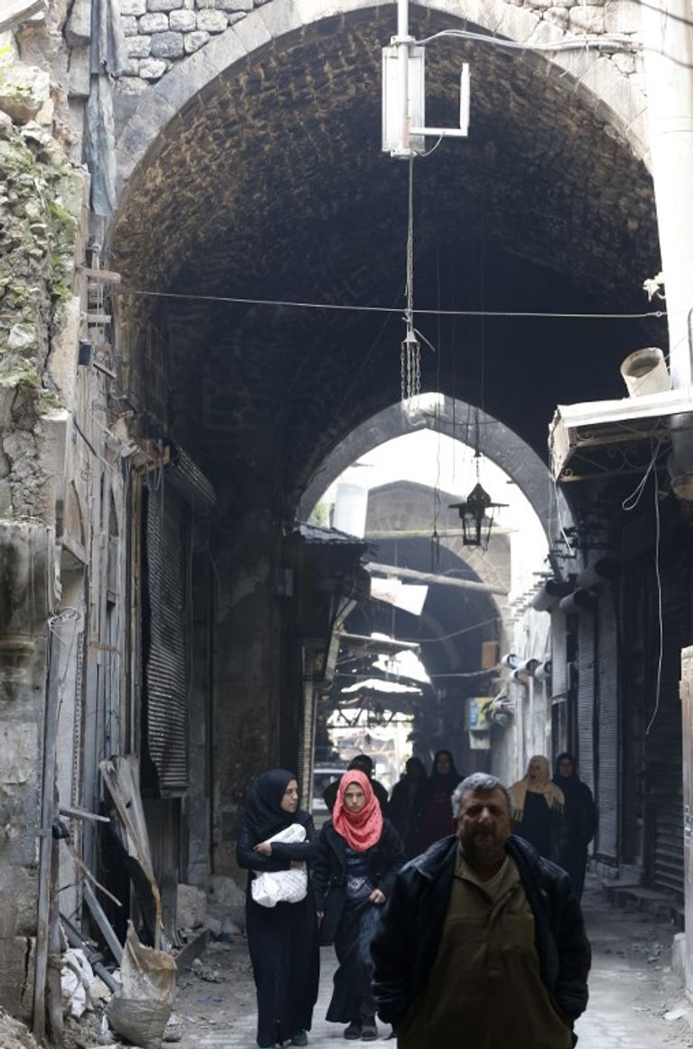  أسواق حلب القديمة تحاول النهوض من بين الأنقاض