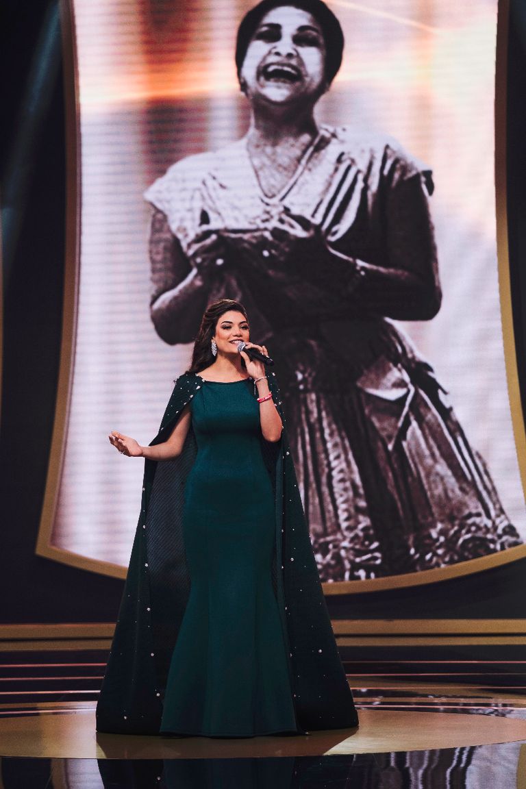 جانب من برنامج "الزمن الجميل" على تلفزيون أبوظبي