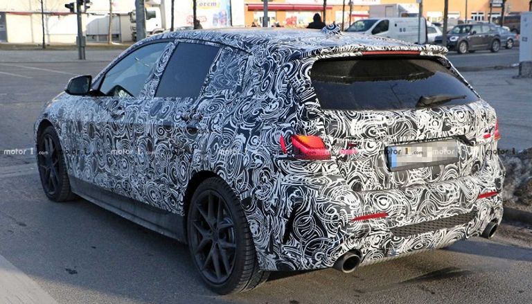 بي إم دبليو تجري تعديلات على سيارات الفئة الأولى