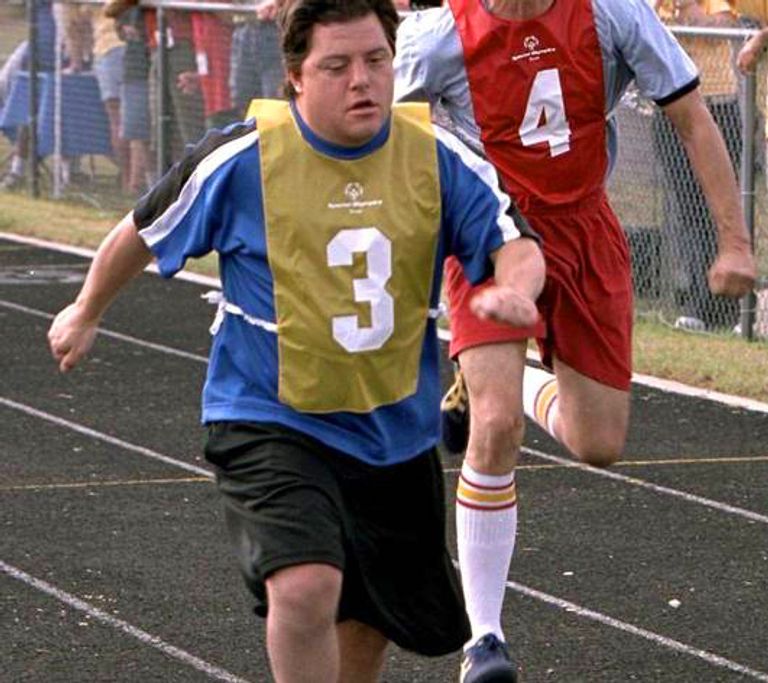 فيلم The Ringer" ".. صورة مقربة لعالم الأولمبياد الخاص النبيل