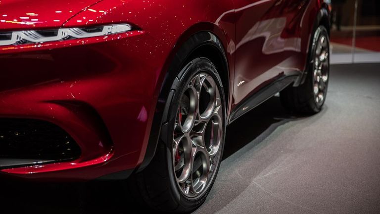 ألفا روميو تطرح طراز "Tonale" عام 2022