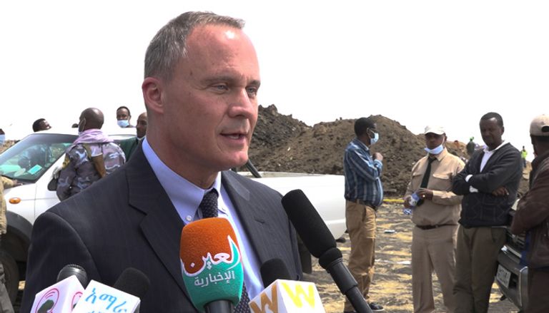 الخبراء في موقع الحادث