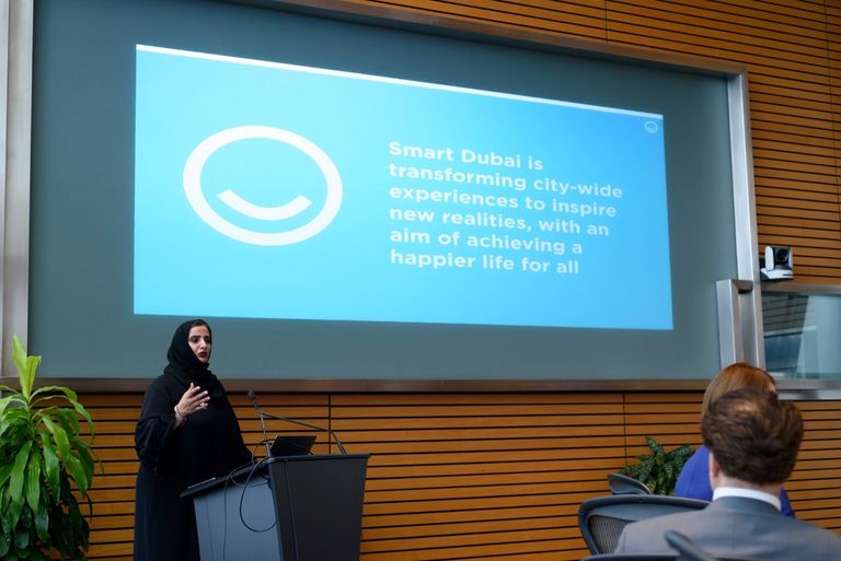 "دبي الذكية" تستعرض إنجازاتها فى التحول الرقمي أمام البنك الدولي   "دبي الذكية" تعرض مسيرة التحول الرقمي