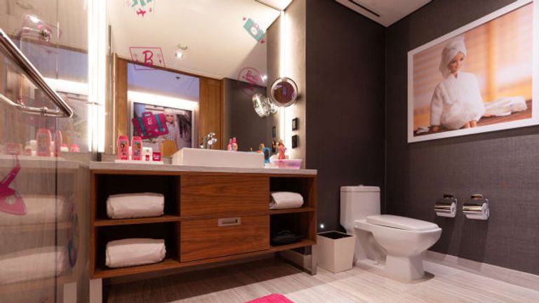 غرفة الدمية باربي