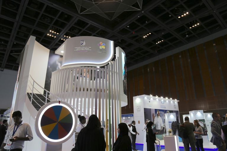 دبي العطاء تعلن عن إطلاق برنامجين للتعليم في حالات الطوارئ