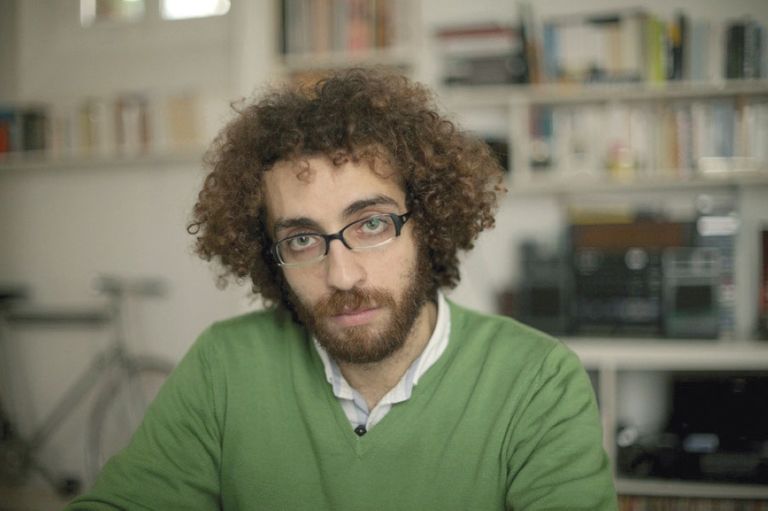 كاتبان عربيان في قائمة