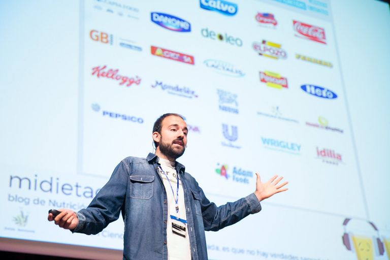 الاستهلاك المفرط للسكر يؤدي إلى الإصابة بالسرطان  