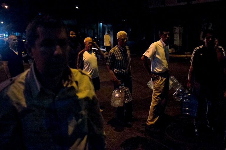 انقطاع الكهرباء يهدد حياة مرضى الكلى في فنزويلا