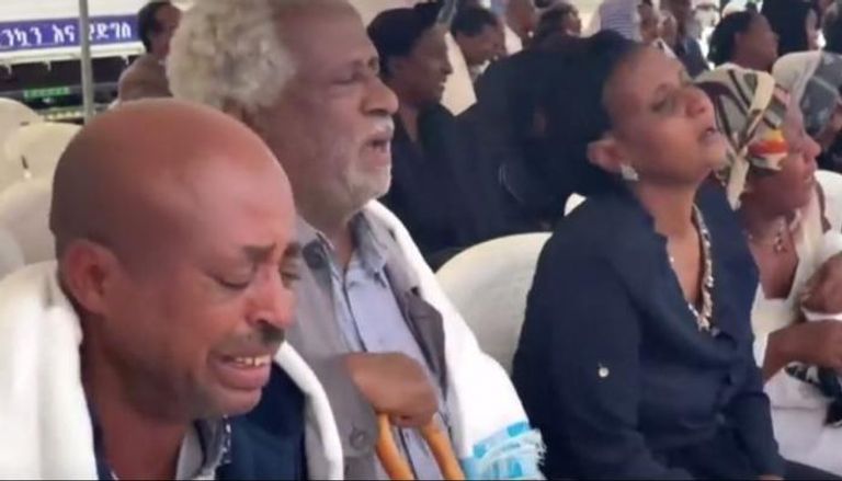 عائلات ضحايا الطائرة الإثيوبية المنكوبة تزور موقع التحطم