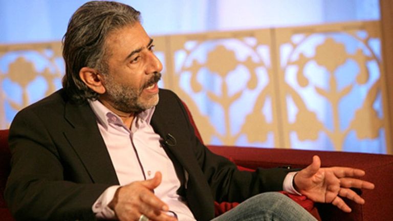 الروائي المصري صنع الله إبراهيم يفوز بجائزة محمود درويش للإبداع