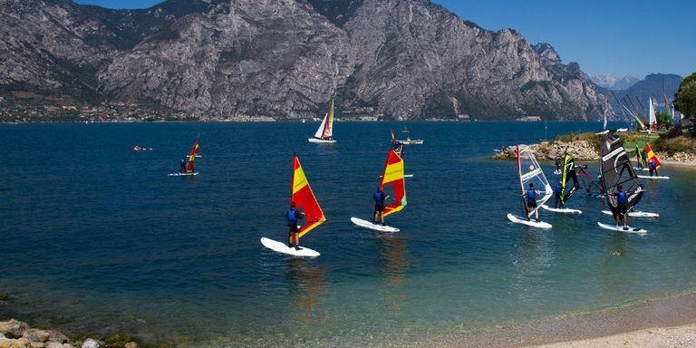 مالشيزيني.. لؤلؤة بحيرة جاردا الإيطالية