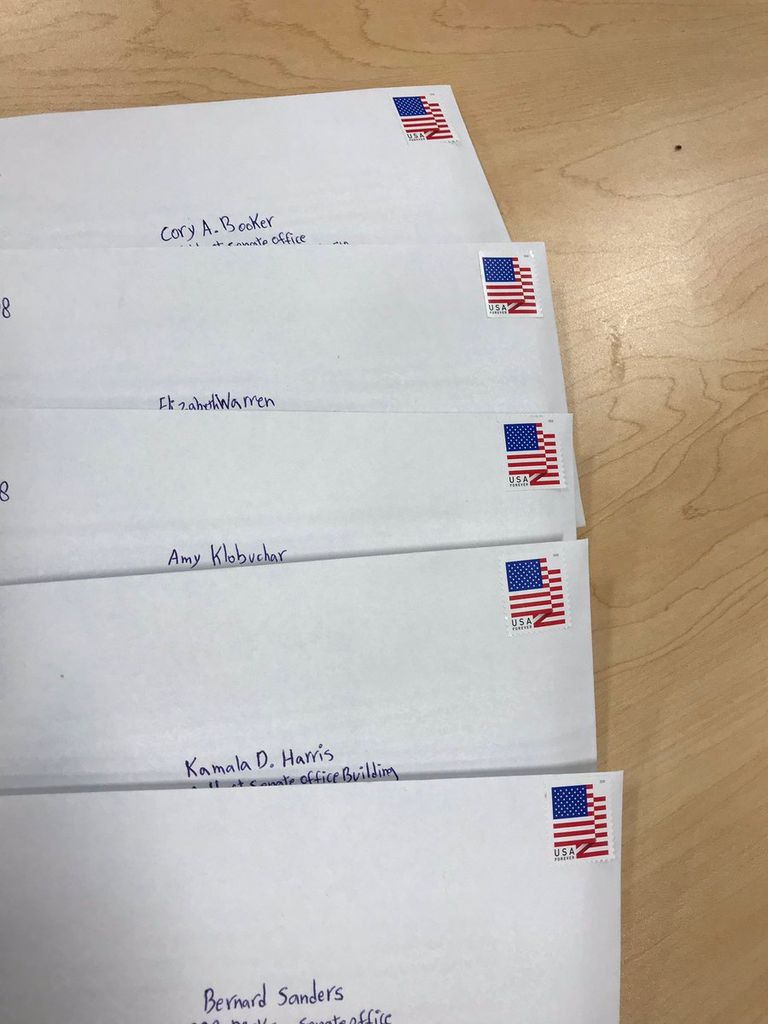 جانب من رسائل معارضين إيرانيين لنواب أمريكيين احتجاجات شعبية في إيران - أرشيفية