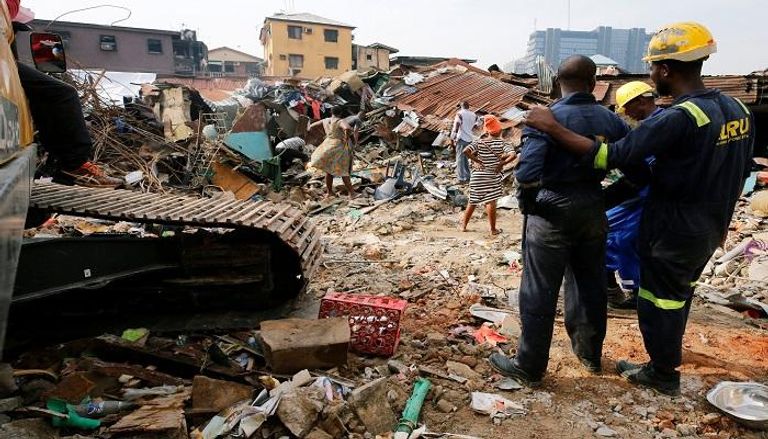 انهيار مبنى يضم مدرسة في نيجيريا