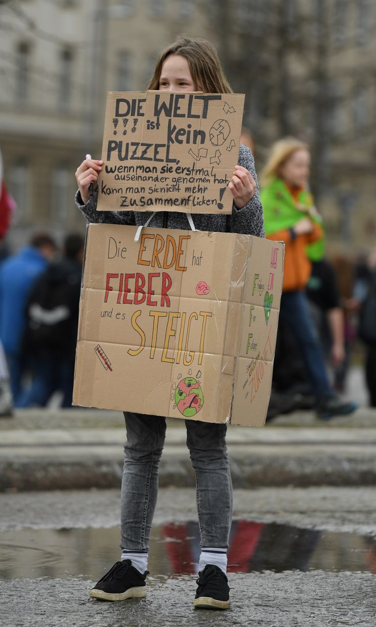 إضراب طلاب العالم احتجاجا على تغير المناخ