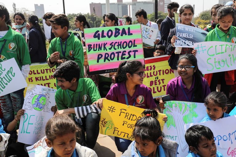 إضراب طلاب العالم احتجاجا على تغير المناخ