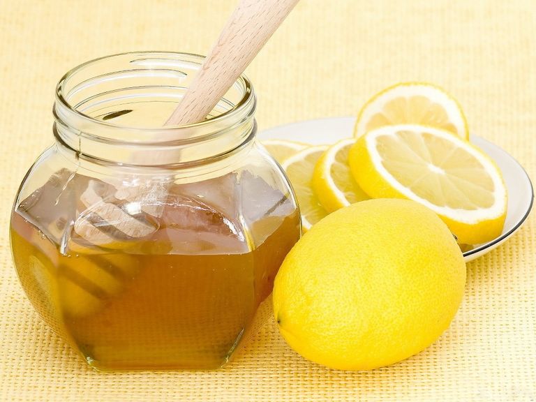 وصفة الليمون والعسل لتنحيف الكرش
