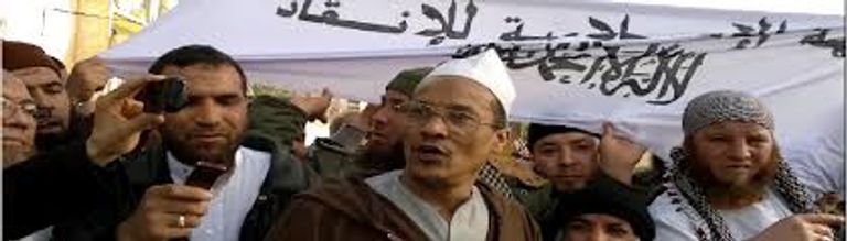 قادة الجبهة الإسلامية لللإنقاذ الإرهابية في الجزائر ثلاث مراحل انتقالية للجزائر منذ استقلالها