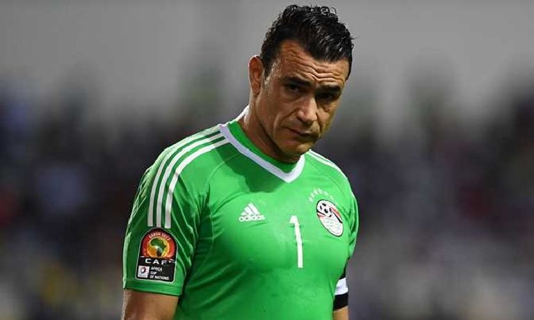 فاروق بن مصطفى- حارس الشباب