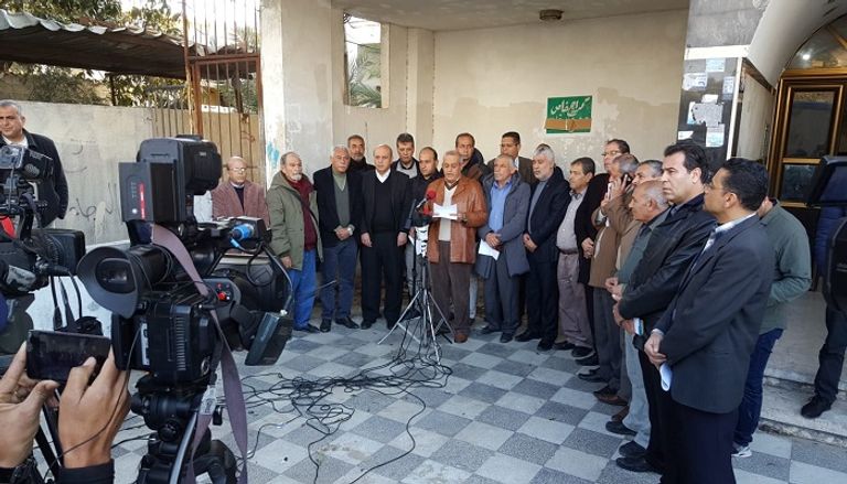 الفصائل الفلسطينية لحظة إلقاء بيانها